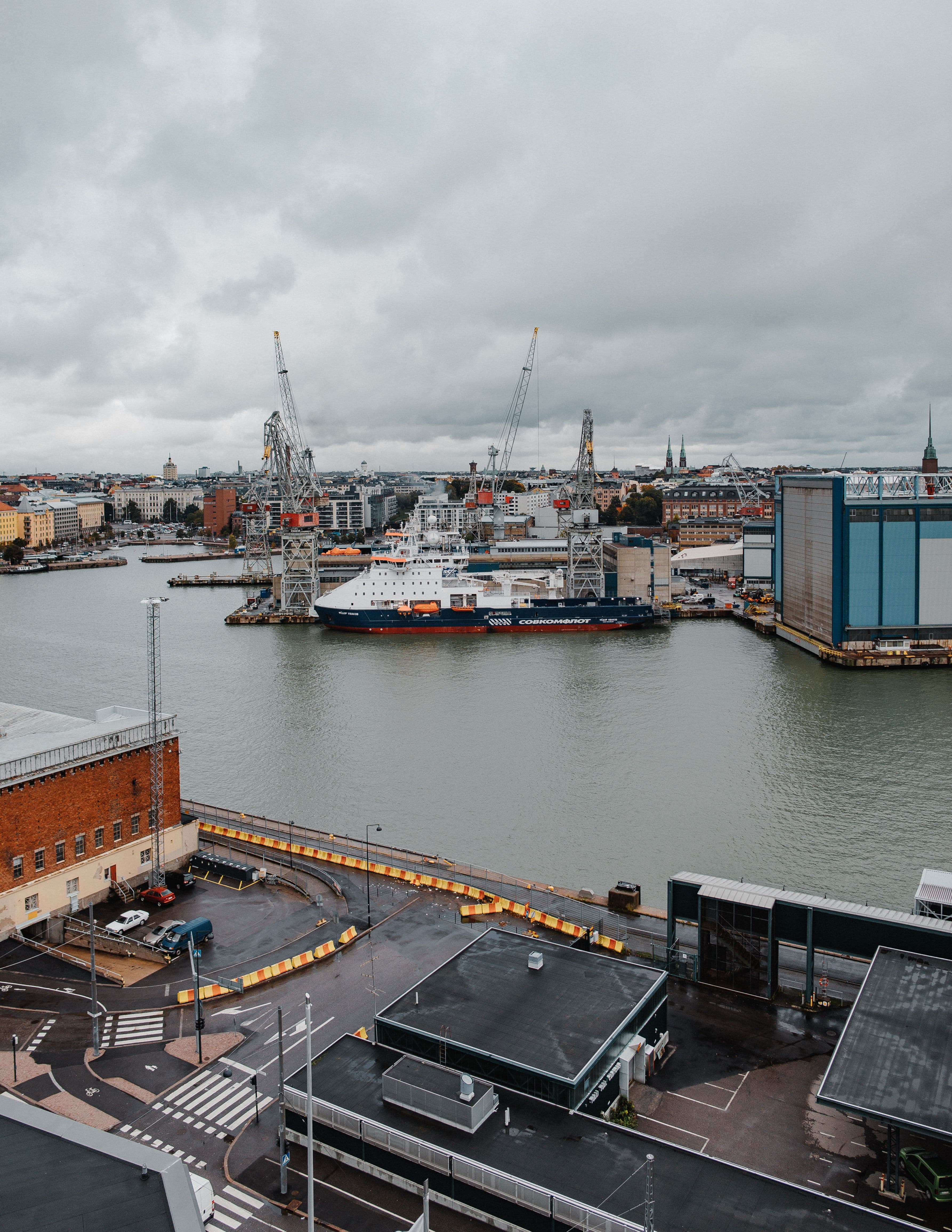 Shipyard and port operations